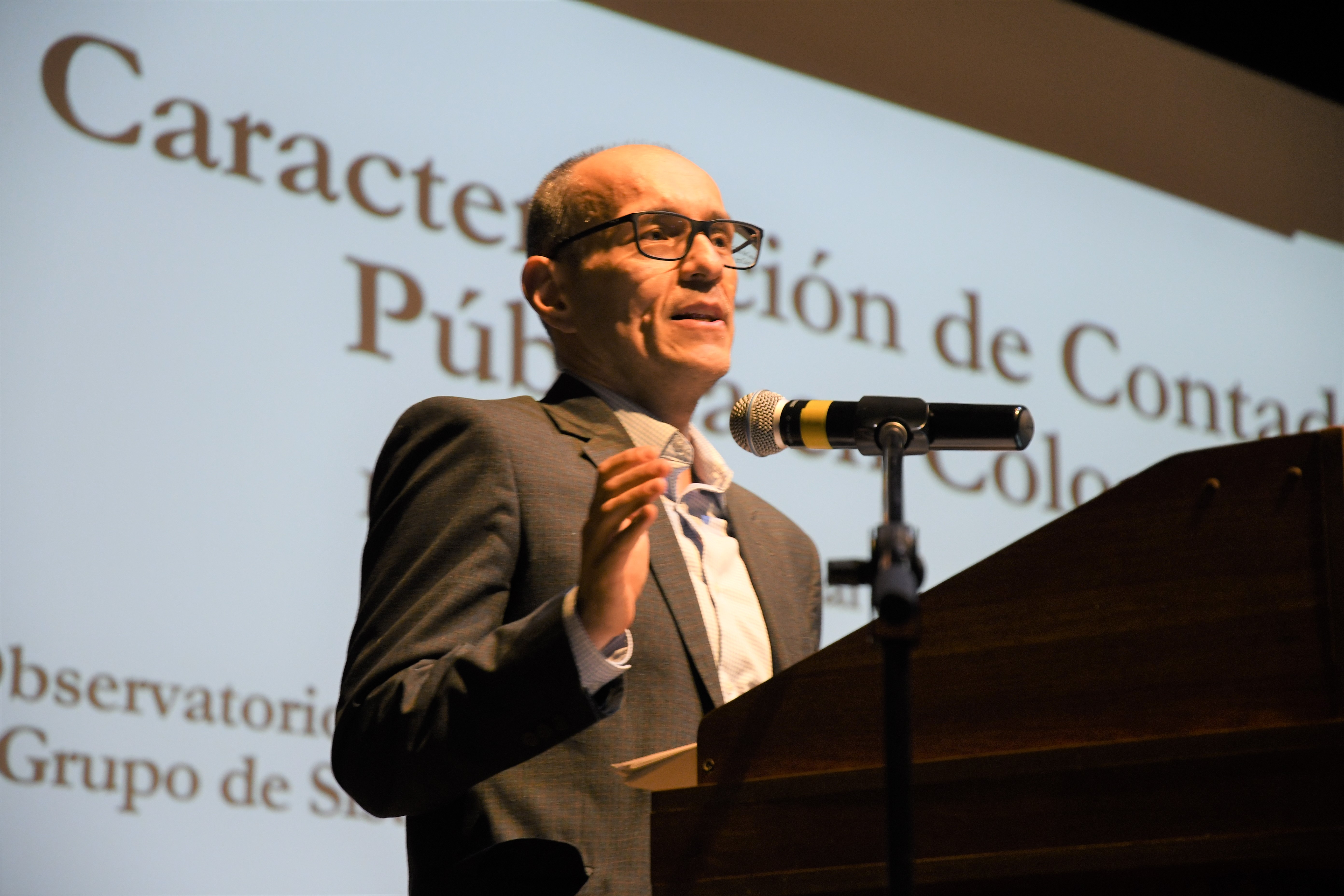 Diego Barragán en su conferencia en Campus Tagaste