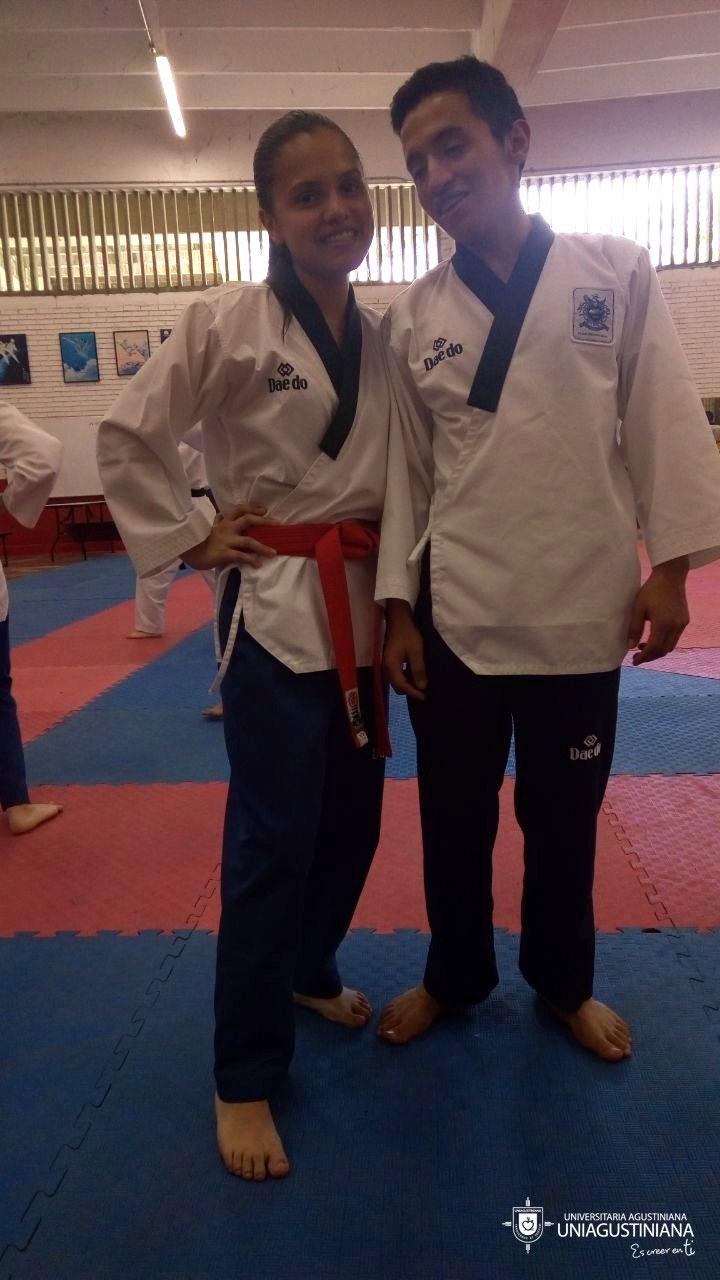 ¡Somos Campeones en Taekwondo!