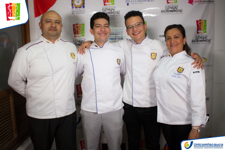 Uniagustinianos logran el segundo lugar en concurso de Escuelas Gastronómicas