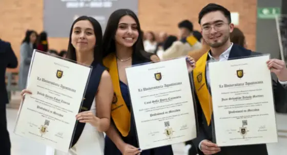 La Uniagustiniana celebra la graduación de 612 nuevos profesionales.