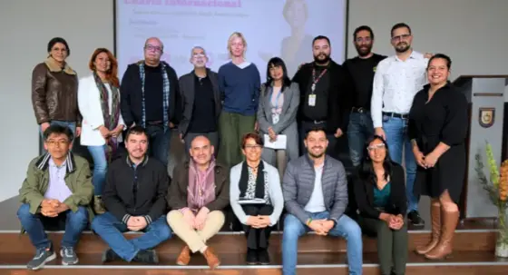Reflexión sobre teoría crítica y pensamiento decolonial en la educación