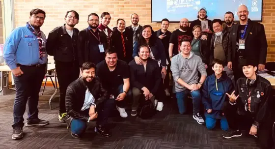 Docente Uniagustiniano llevó la creatividad del marketing al escenario de SOFA 2025