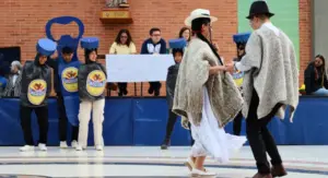 concurso disfraces Uniagustiniana 2025