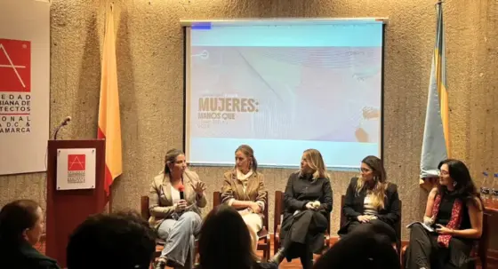 Docente de Arquitectura de la Uniagustiniana recibe Galardón CESCA al Liderazgo Femenino – Copy
