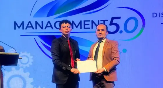 Ingeniería Industrial de Uniagustiniana presenta ponencia en Management 5.0