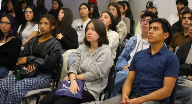 360 nuevos estudiantes