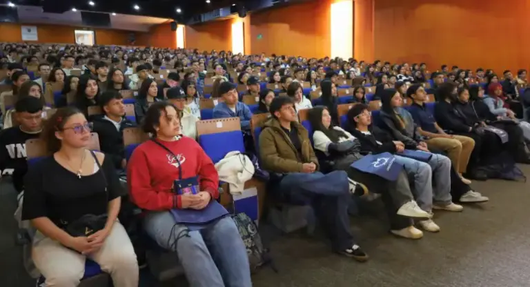 360 nuevos estudiantes