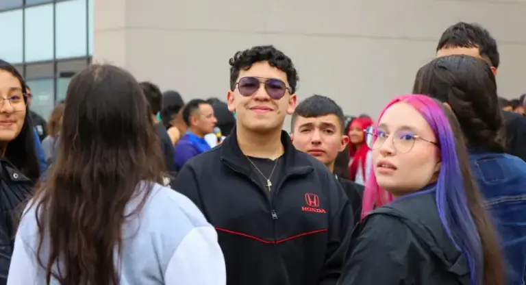 360 nuevos estudiantes