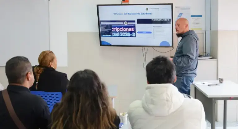 360 nuevos estudiantes