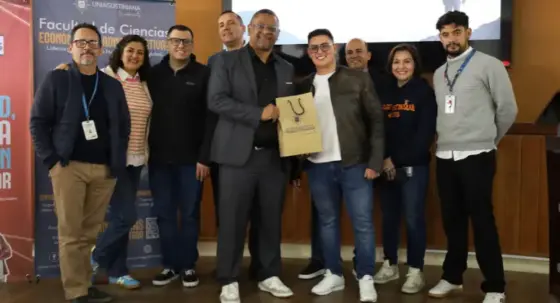 Uniagustiniana explora el marketing digital más allá de las redes