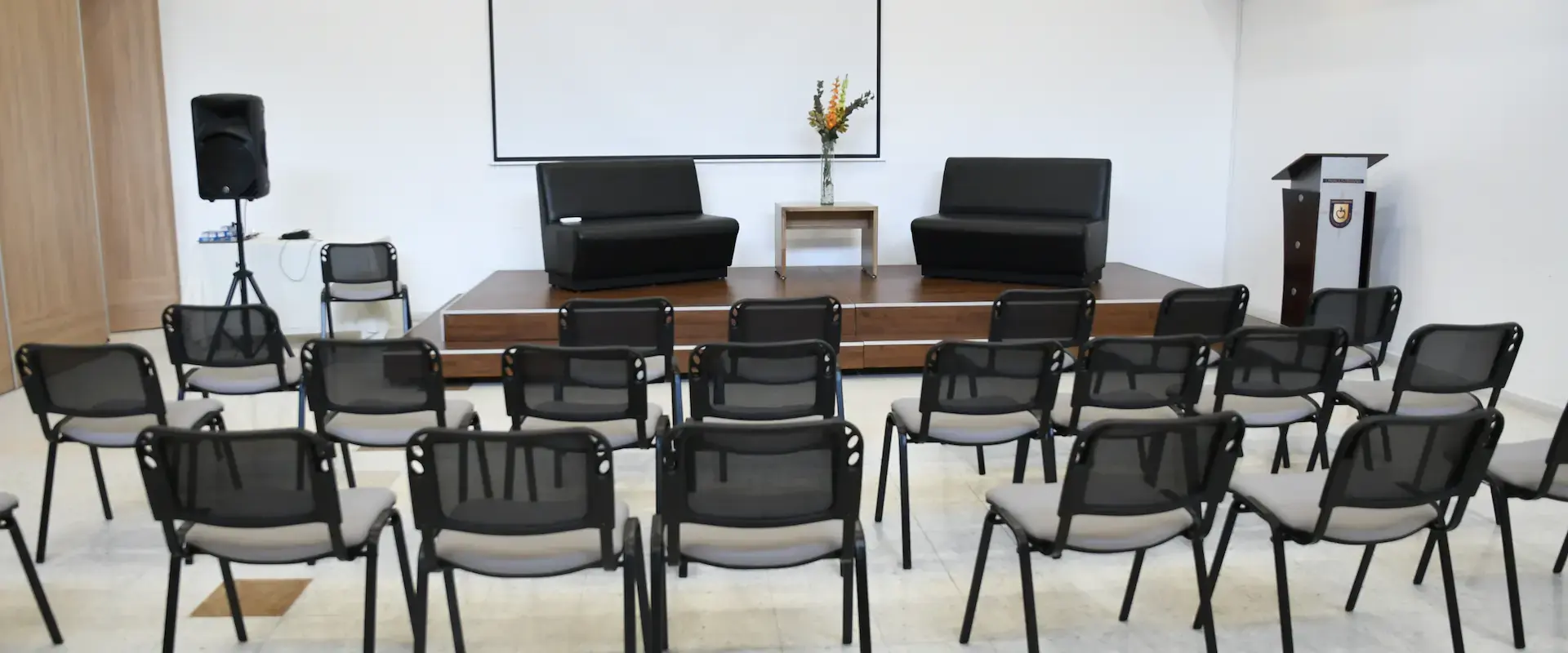 SALA DE CONFERENCIAS